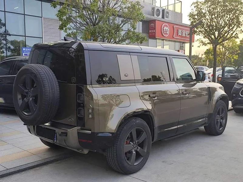 Land Rover Defender — фото 8