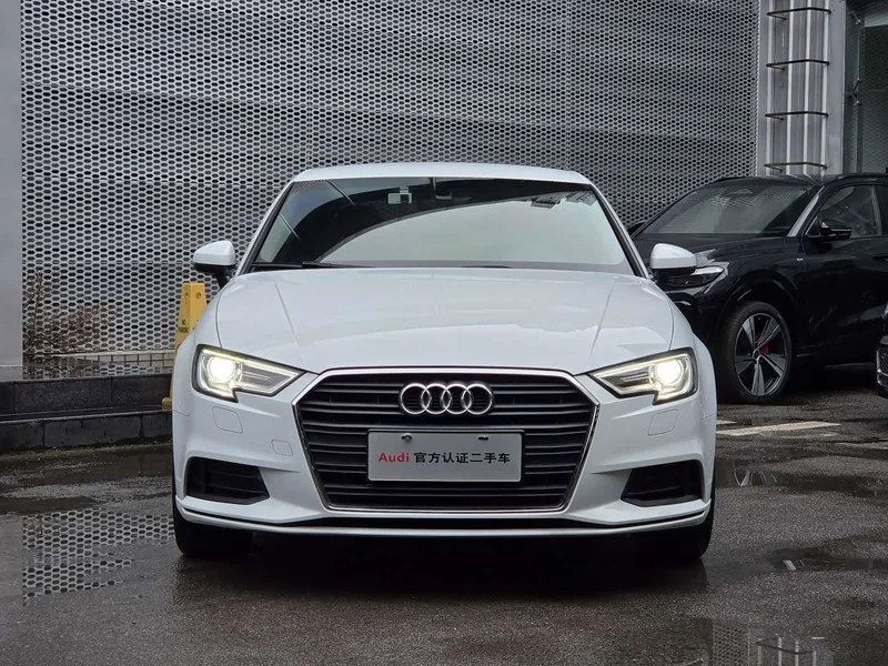 Audi A3 — фото 2
