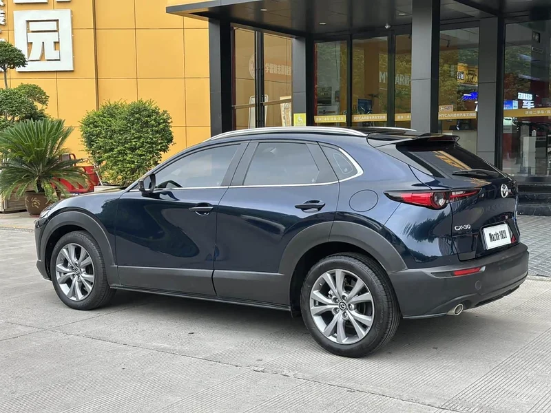 Mazda CX-30 — фото 4