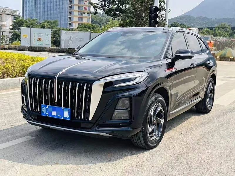 Hongqi HS3 — фото 1