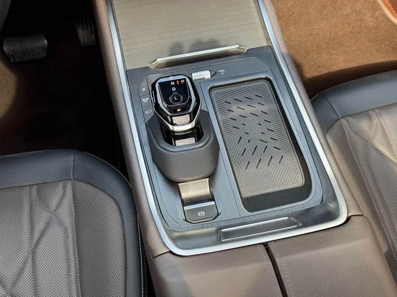 Ford Edge — фото 20