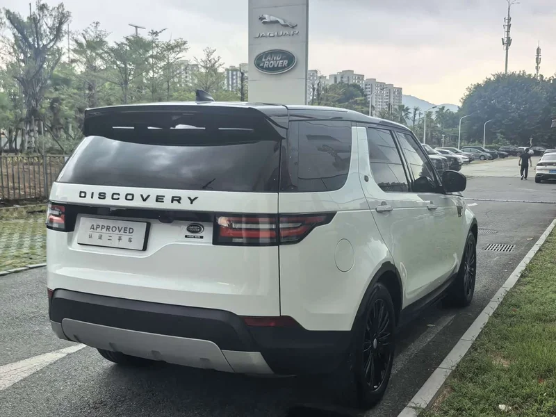 Land Rover Discovery — фото 11