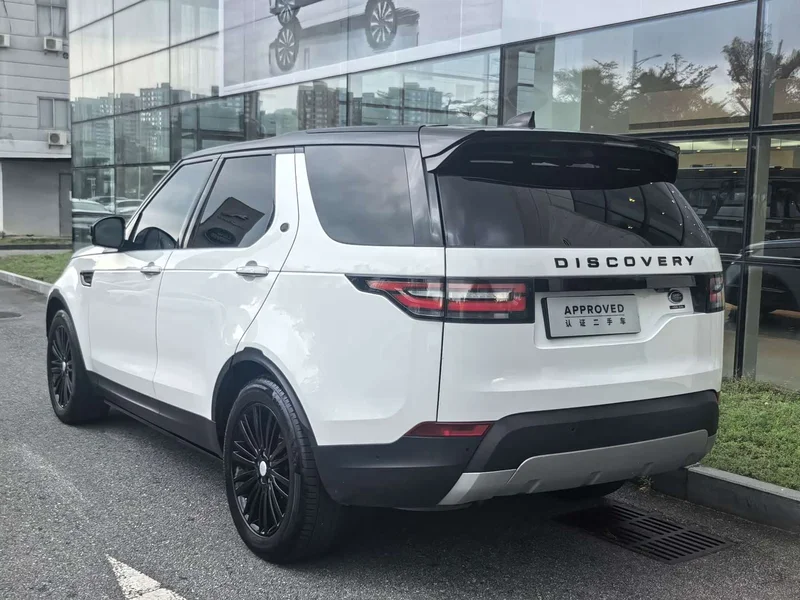 Land Rover Discovery — фото 13