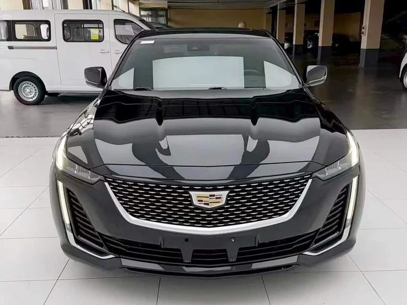 Cadillac CT5 — фото 2