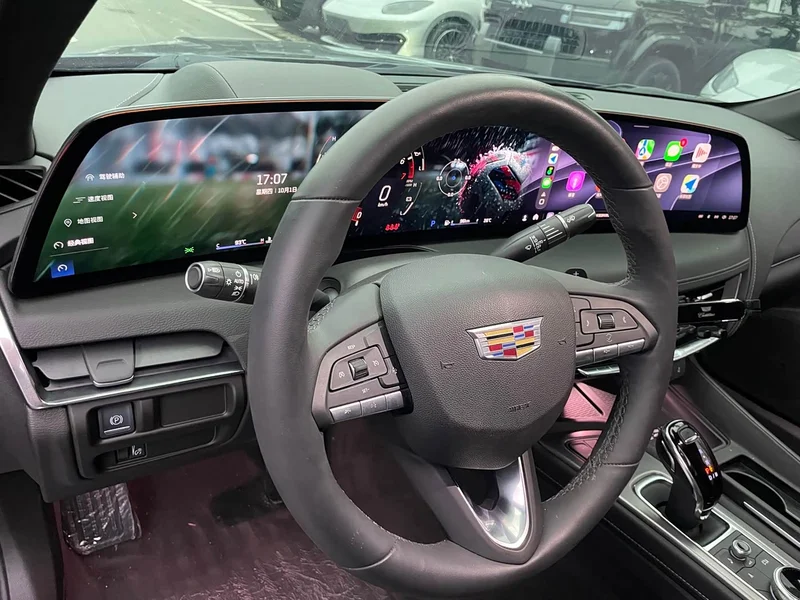 Cadillac CT5 — фото 6