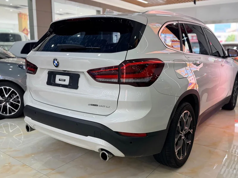 BMW X1 — фото 4