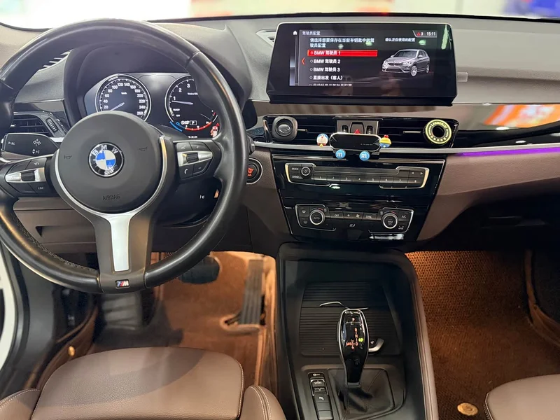 BMW X1 — фото 10