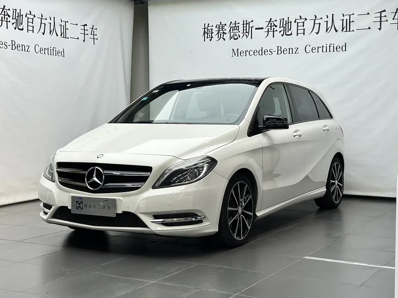 Mercedes-Benz B-Class — фото 1