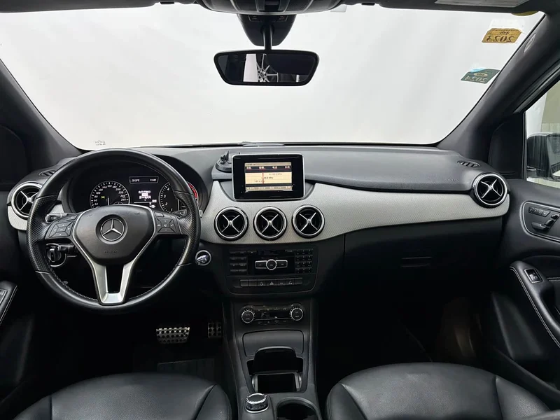 Mercedes-Benz B-Class — фото 12