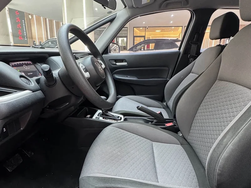 Honda Fit — фото 13