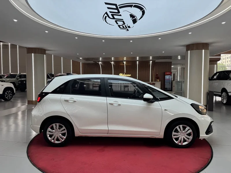 Honda Fit — фото 4