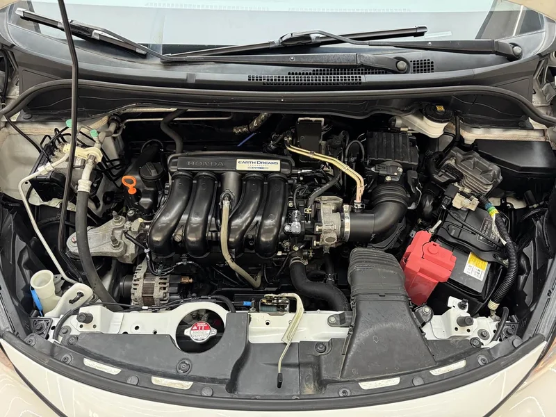 Honda Fit — фото 9