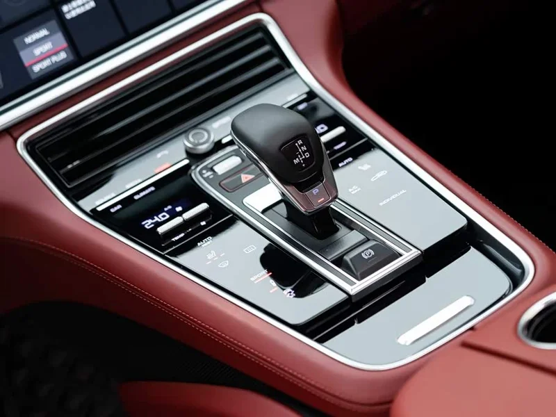 Porsche Panamera — фото 16
