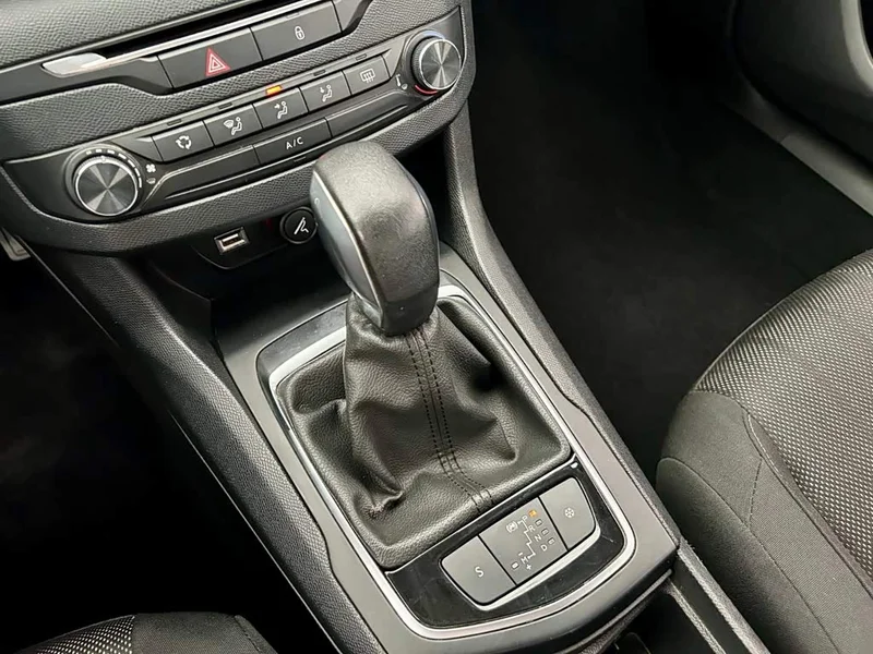 Peugeot 308S — фото 10