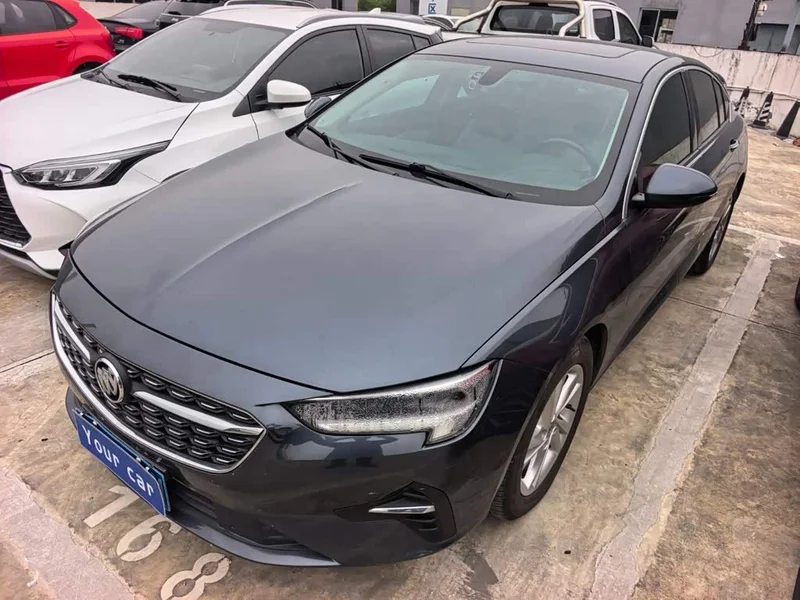Buick Regal — фото 1
