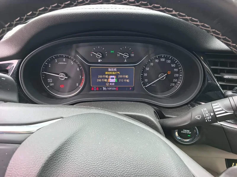 Buick Regal — фото 13