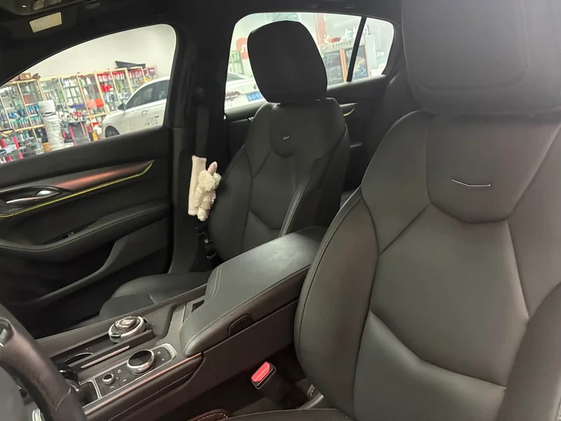 Cadillac CT5 — фото 3