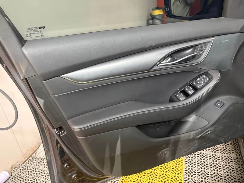 Cadillac CT5 — фото 4