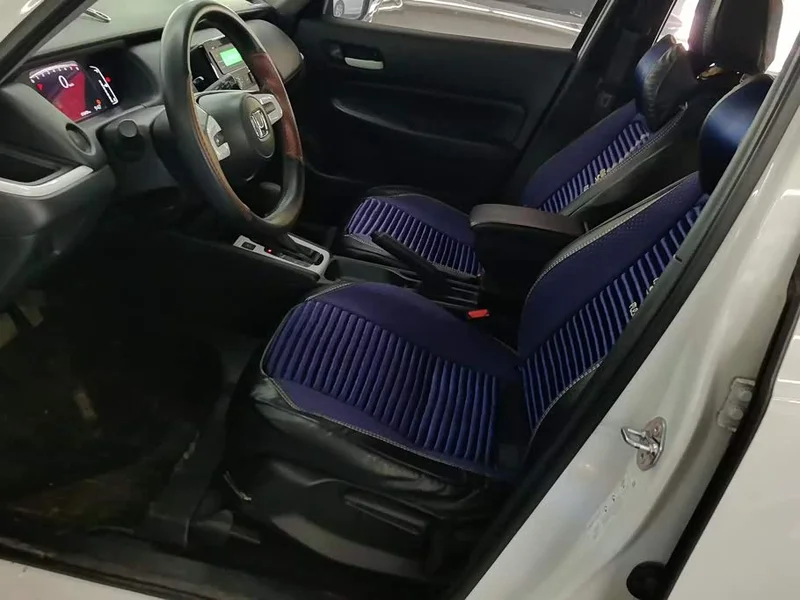 Honda Fit — фото 9