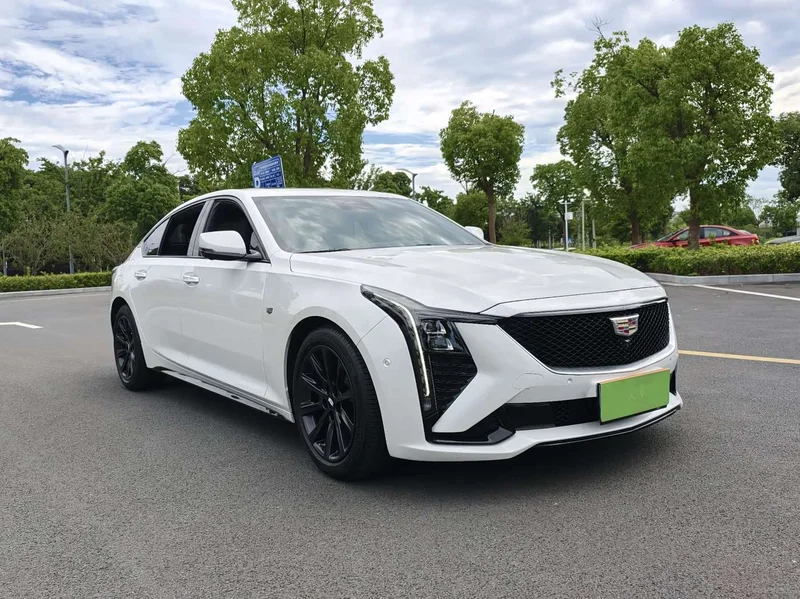 Cadillac CT5 — фото 3