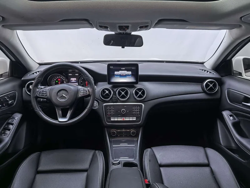 Mercedes-Benz GLA — фото 13