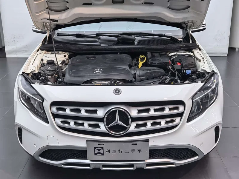 Mercedes-Benz GLA — фото 18