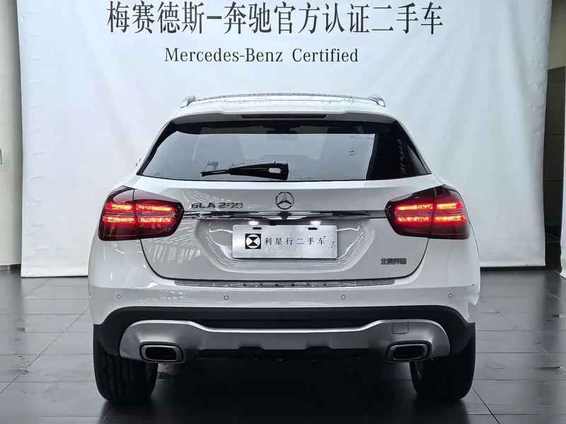 Mercedes-Benz GLA — фото 5