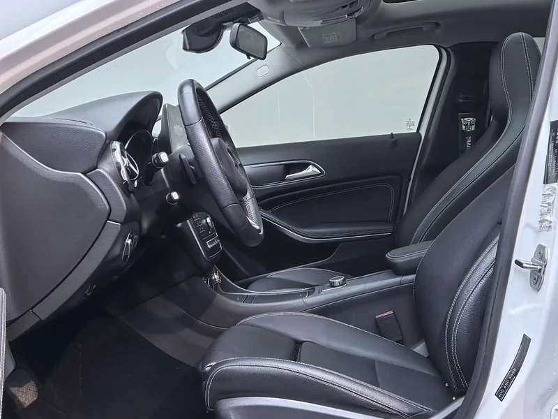 Mercedes-Benz GLA — фото 10