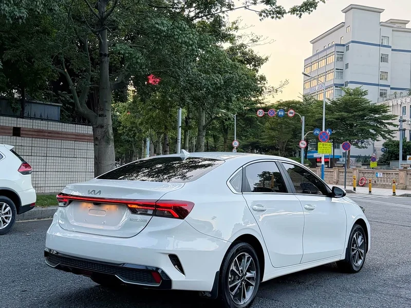 Kia K3 — фото 7