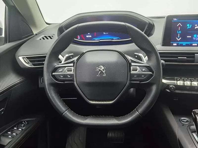 Peugeot 4008 — фото 11