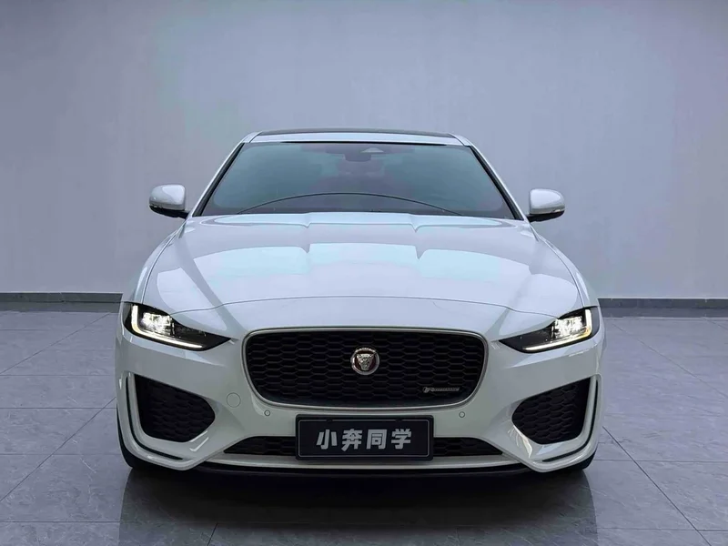 Jaguar XEL — фото 2