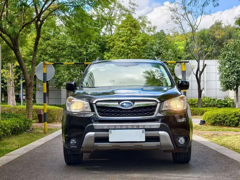 Subaru Forester — фото 2