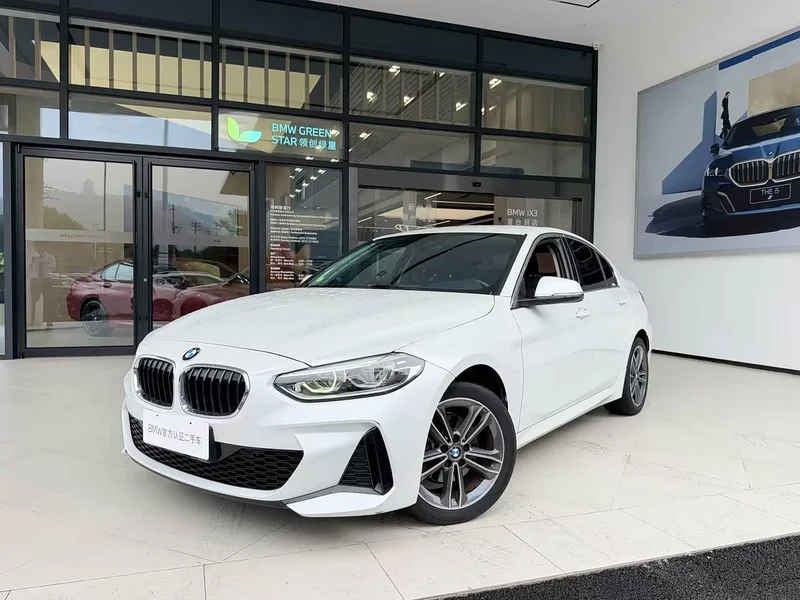 BMW 1-Series — фото 1