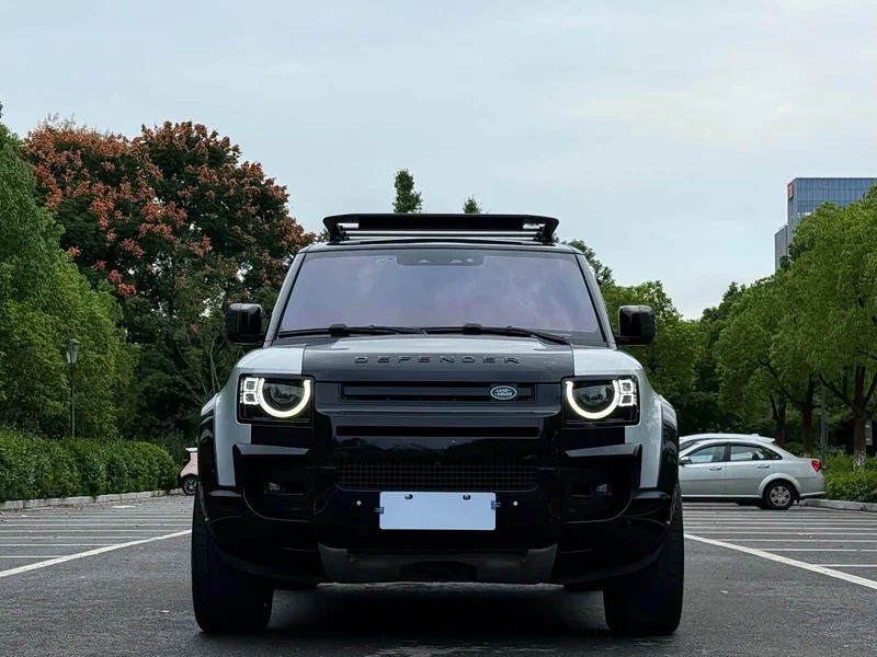 Land Rover Defender — фото 2