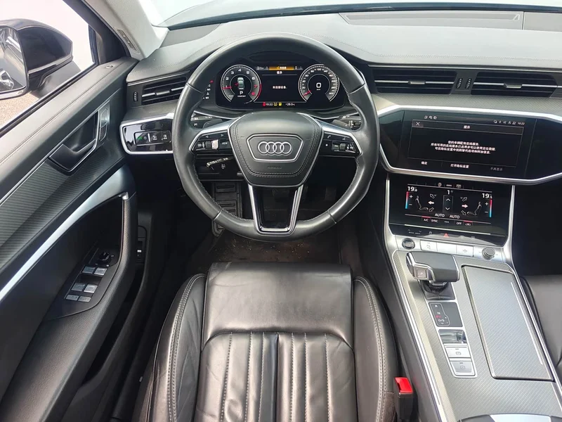 Audi A6L — фото 15