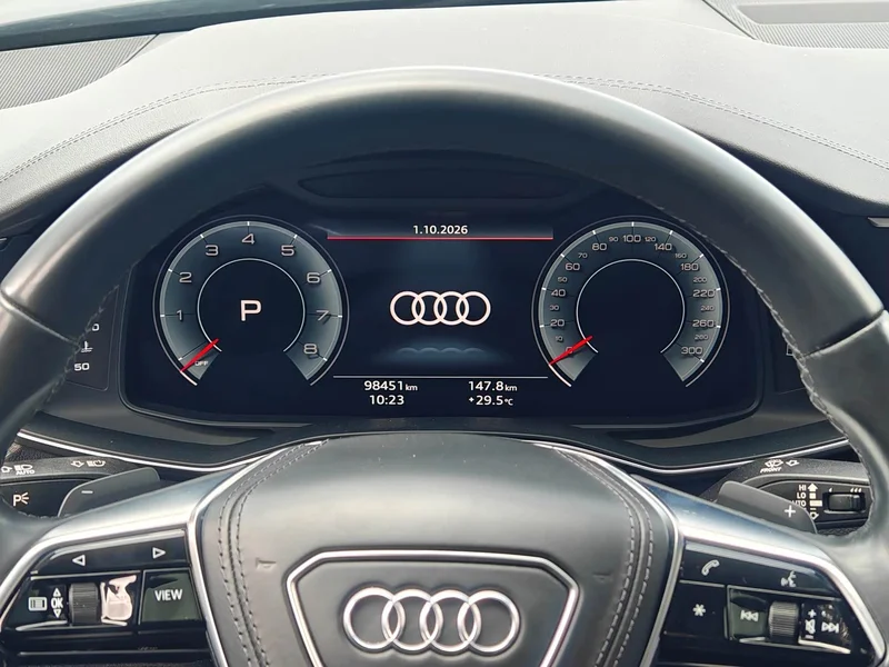 Audi A6L — фото 21