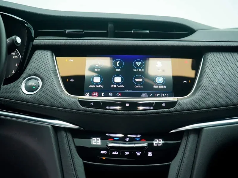 Cadillac XT6 — фото 18