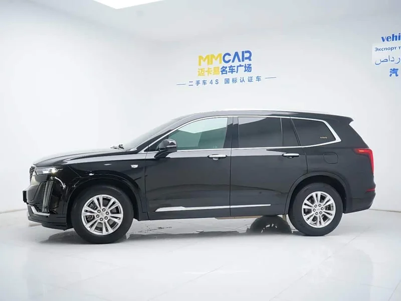 Cadillac XT6 — фото 10