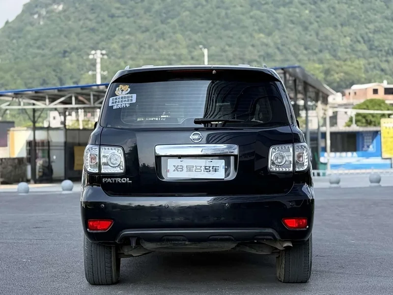 Nissan Patrol — фото 14