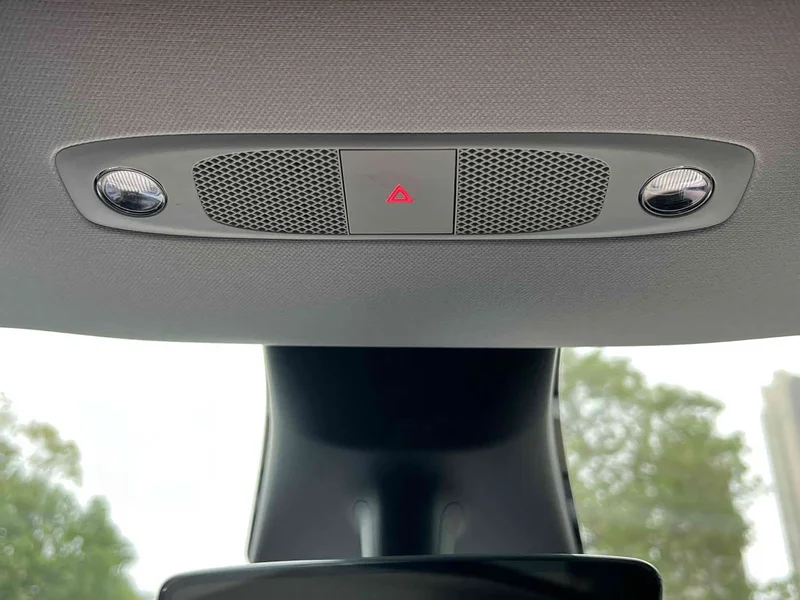 Tesla Model Y — фото 13