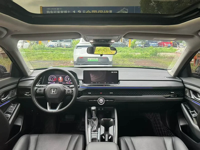 Honda Accord — фото 5