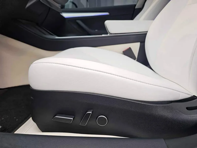 Tesla Model 3 — фото 16