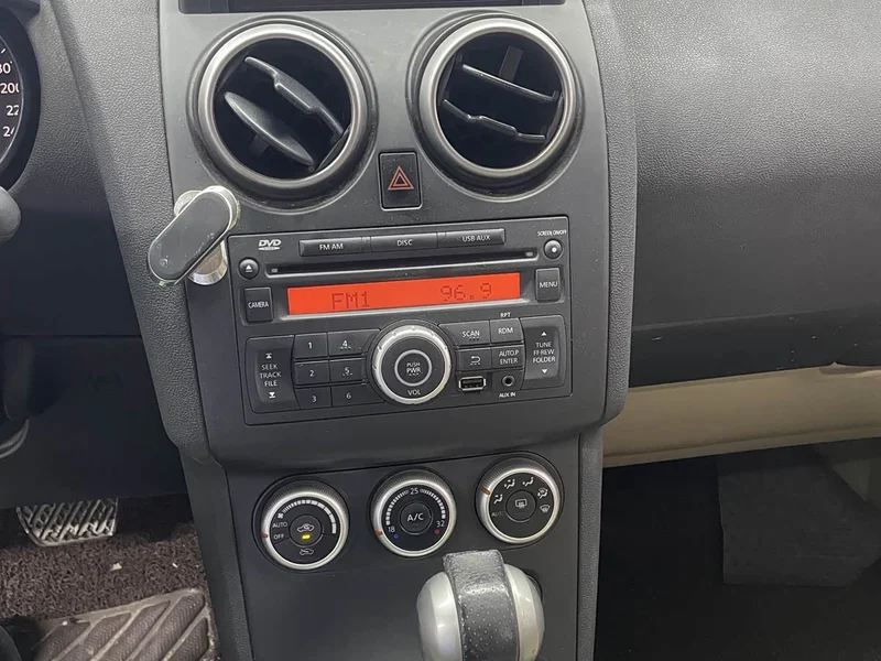 Nissan Qashqai — фото 11