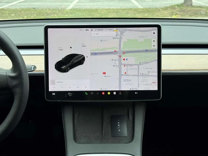 Tesla Model 3 — фото 16