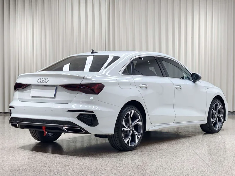 Audi A3 — фото 6