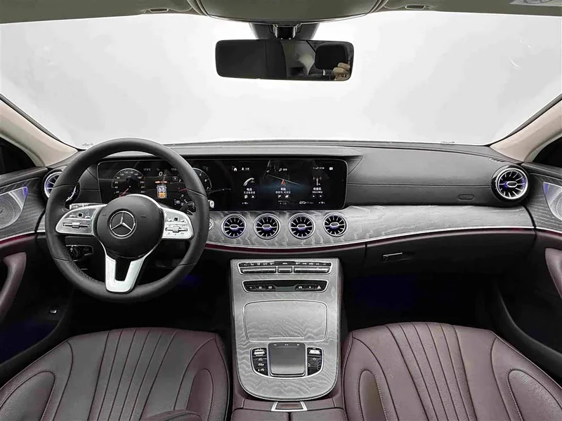 Mercedes-Benz CLS — фото 18