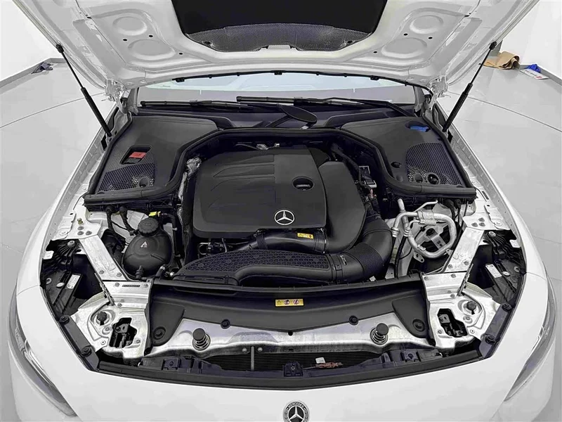 Mercedes-Benz CLS — фото 25