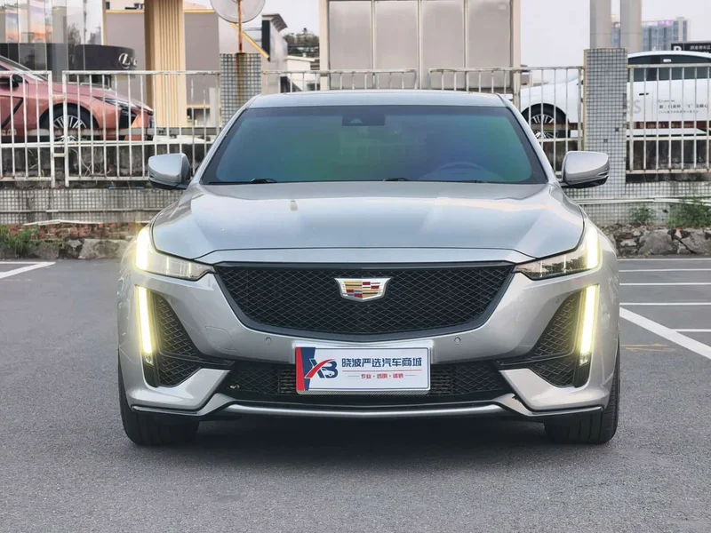 Cadillac CT5 — фото 3
