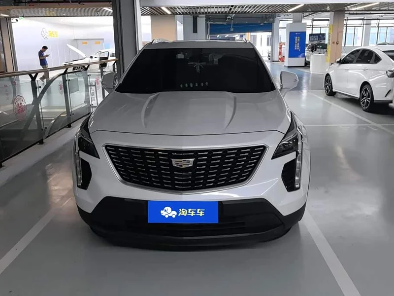 Cadillac XT4 — фото 2