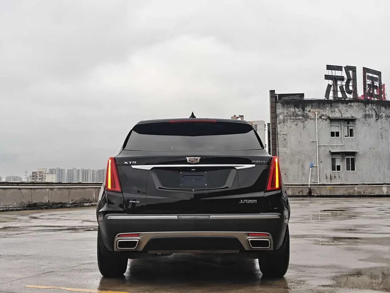 Cadillac XT5 — фото 7